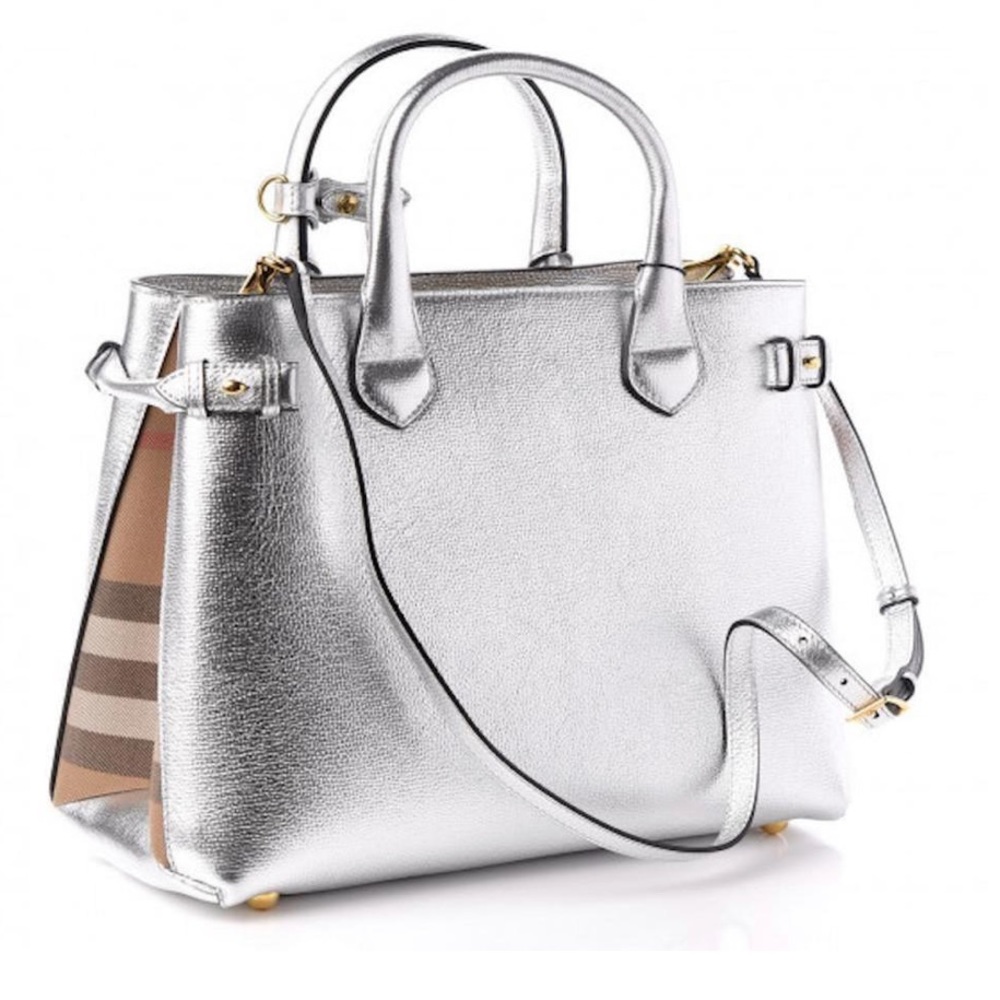 Burberry leather bag